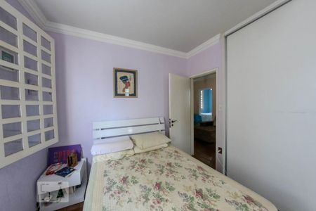 Casa à venda com 410m², 5 quartos e 4 vagas Casa à venda com 410m², 5 quartos e 4 vagasQuarto 3