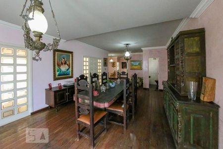 Sala de casa à venda com 5 quartos, 410m² em Grajaú, Belo Horizonte