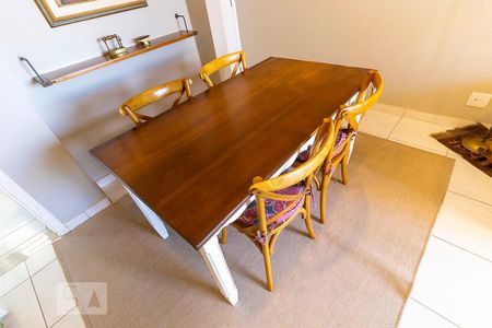 Sala de apartamento para alugar com 2 quartos, 73m² em Mansões Santo Antônio, Campinas