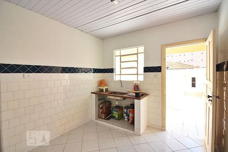 Casa à venda com 161m², 3 quartos e 3 vagasCozinha da Edícula 