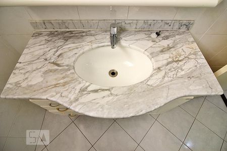 Casa à venda com 161m², 3 quartos e 3 vagasDetalhes do Banheiro Social