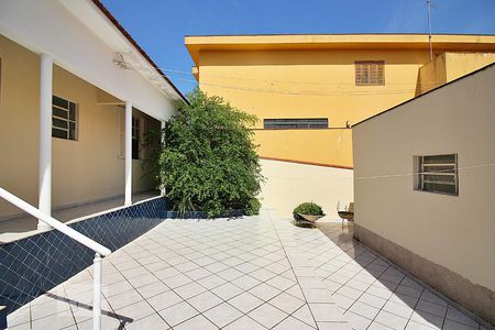 Casa à venda com 161m², 3 quartos e 3 vagasQuintal