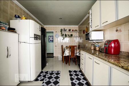 Apartamento à venda com 179m², 4 quartos e 3 vagasCozinha