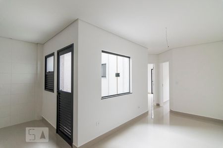 Sala de Apartamento com 2 quartos, 60m² Santa Teresinha