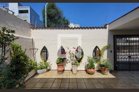 Vista de casa à venda com 3 quartos, 226m² em Vila Humaitá, Santo André