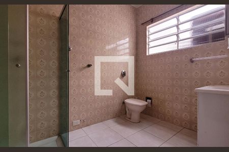 Casa à venda com 226m², 3 quartos e 4 vagasBanheiro