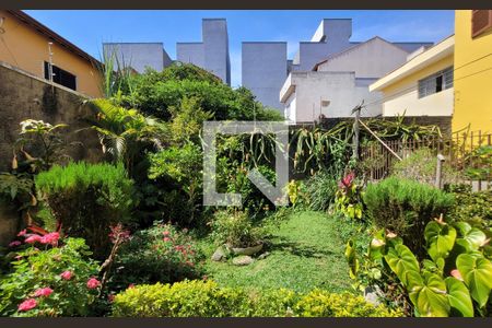 Casa à venda com 226m², 3 quartos e 4 vagasQuintal