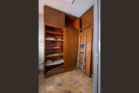 Apartamento para alugar com 168m², 3 quartos e 2 vagasÁrea de Serviço - Quarto