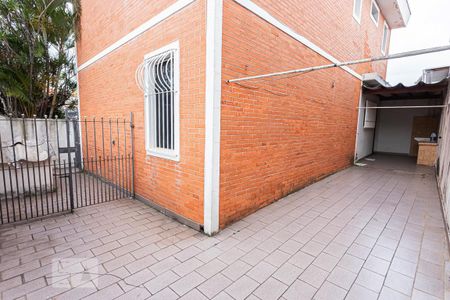 Casa à venda com 141m², 3 quartos e 5 vagasQuintal