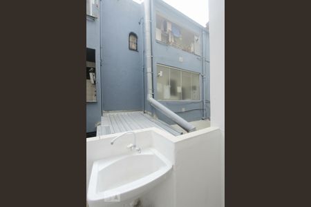 Apartamento para alugar com 65m², 2 quartos e sem vagaAREA DE SERVIÇO