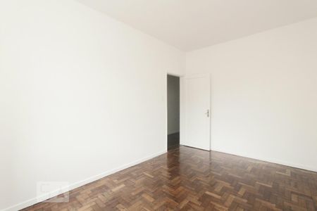 QUARTO 1 de apartamento para alugar com 2 quartos, 65m² em Floresta, Porto Alegre