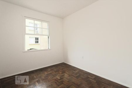 QUARTO 2 de apartamento para alugar com 2 quartos, 65m² em Floresta, Porto Alegre
