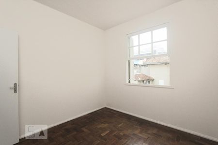 QUARTO 2 de apartamento para alugar com 2 quartos, 65m² em Floresta, Porto Alegre