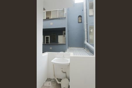 Apartamento para alugar com 65m², 2 quartos e sem vagaAREA DE SERVIÇO