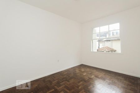 QUARTO 1 de apartamento para alugar com 2 quartos, 65m² em Floresta, Porto Alegre