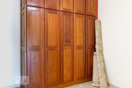 Casa para alugar com 800m², 4 quartos e 8 vagasQuarto