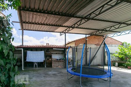 Casa para alugar com 260m², 6 quartos e 8 vagasQuintal