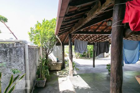 Casa para alugar com 260m², 6 quartos e 8 vagasQuintal