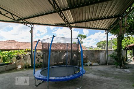 Casa para alugar com 260m², 6 quartos e 8 vagasÁrea Externa