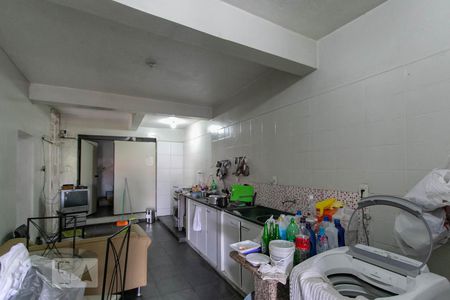 Casa para alugar com 260m², 6 quartos e 8 vagasCozinha e Área de Serviço