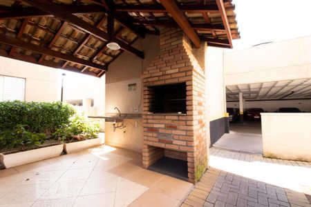 Apartamento para alugar com 48m², 2 quartos e 1 vaga Apartamento para alugar com 48m², 2 quartos e 1 vagaÁrea Comum - Churrasqueira