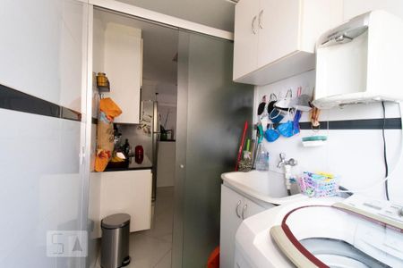 Apartamento para alugar com 48m², 2 quartos e 1 vaga Apartamento para alugar com 48m², 2 quartos e 1 vagaLavanderia