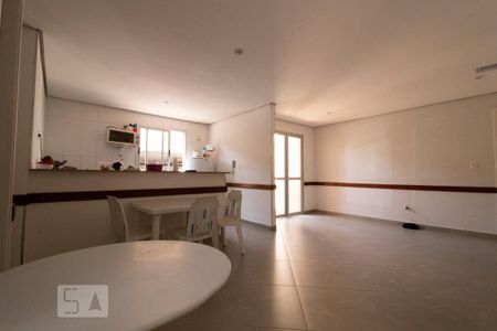 Apartamento para alugar com 48m², 2 quartos e 1 vaga Apartamento para alugar com 48m², 2 quartos e 1 vagaÁrea Comum - Salão de Festas