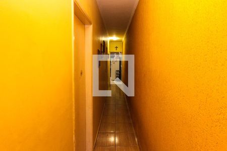 Corredor de casa para alugar com 3 quartos, 130m² em Jardim Colorado, São Paulo