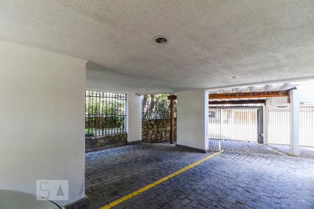 Apartamento para alugar com 94m², 3 quartos e 1 vaga Apartamento para alugar com 94m², 3 quartos e 1 vagaGaragem