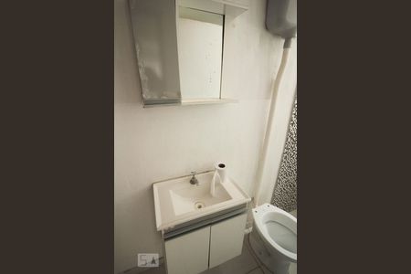 Banheiro de kitnet/studio para alugar com 1 quarto, 35m² em Parque Cidade Jardim Ii, Jundiaí