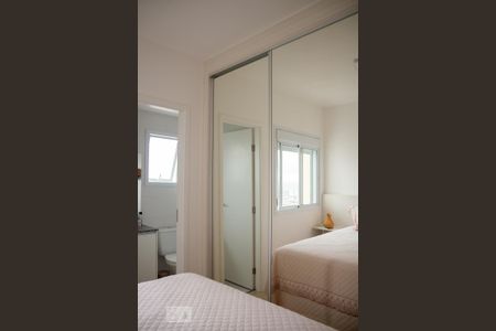 Apartamento à venda com 65m², 2 quartos e 2 vagas Apartamento à venda com 65m², 2 quartos e 2 vagasQuarto 1