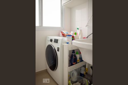Apartamento à venda com 65m², 2 quartos e 2 vagas Apartamento à venda com 65m², 2 quartos e 2 vagasÁrea de Serviço