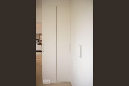 Apartamento à venda com 65m², 2 quartos e 2 vagas Apartamento à venda com 65m², 2 quartos e 2 vagasQuarto 2