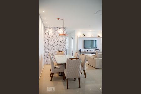 Sala de apartamento à venda com 2 quartos, 65m² em Santa Maria, Santo André