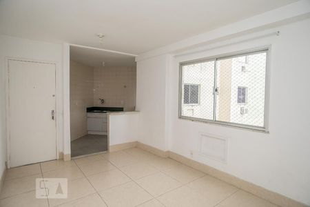 Sala de apartamento para alugar com 2 quartos, 47m² em Anil, Rio de Janeiro