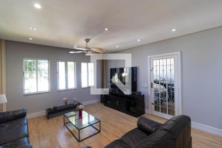 Sala de Estar de casa à venda com 4 quartos, 210m² em Jardim Guarani, Campinas