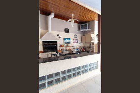 Casa à venda com 210m², 4 quartos e 3 vagasChurrasqueira