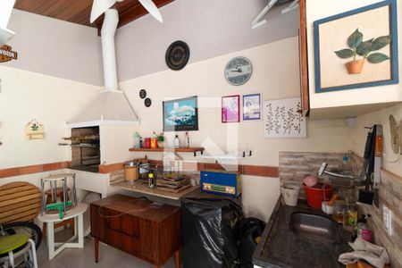 Casa à venda com 210m², 4 quartos e 3 vagasChurrasqueira