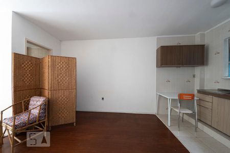 Sala e Quarto de kitnet/studio para alugar com 1 quarto, 43m² em Centro, São Leopoldo
