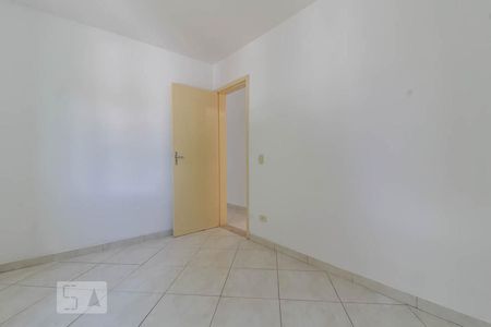 Quarto 1 de apartamento à venda com 2 quartos, 59m² em Vila Carmosina, São Paulo