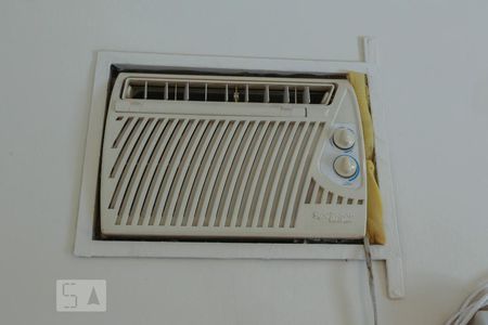 Casa à venda com 250m², 4 quartos e 2 vagas Casa à venda com 250m², 4 quartos e 2 vagasSuíte