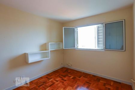 Casa à venda com 250m², 4 quartos e 2 vagas Casa à venda com 250m², 4 quartos e 2 vagasQuarto 2