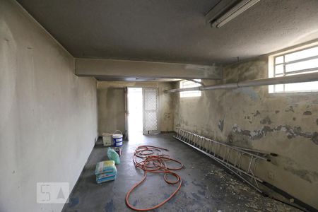 Casa à venda com 250m², 4 quartos e 2 vagas Casa à venda com 250m², 4 quartos e 2 vagasSala 2