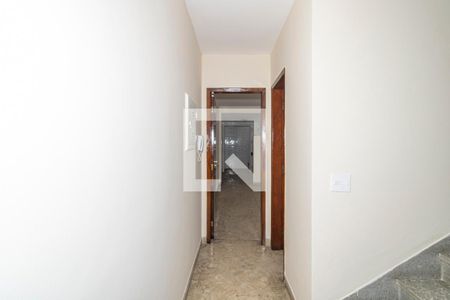 Corredor de casa para alugar com 4 quartos, 250m² em Indianópolis, São Paulo