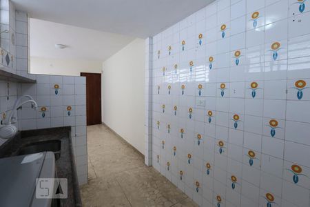 Casa à venda com 250m², 4 quartos e 2 vagas Casa à venda com 250m², 4 quartos e 2 vagasCozinha