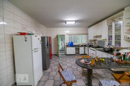 Casa à venda com 475m², 3 quartos e 6 vagasCozinha