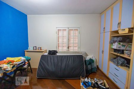 Casa à venda com 475m², 3 quartos e 6 vagasQuarto 2