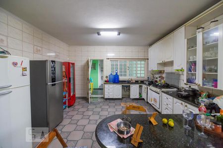 Casa à venda com 475m², 3 quartos e 6 vagasCozinha