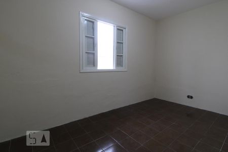 Quarto 1 de casa para alugar com 2 quartos, 120m² em Jardim das Flores, São Paulo
