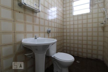 Casa para alugar com 120m², 2 quartos e 1 vagaBanheiro